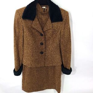 VTG Essence 80's Brown Brocade 2-piece Suit Size 8 Jacket has Faux Fur‎ Trim